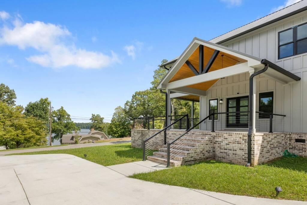 New Home, Dock, Kayaks, Game Room, Water Views Winchester Bagian luar foto