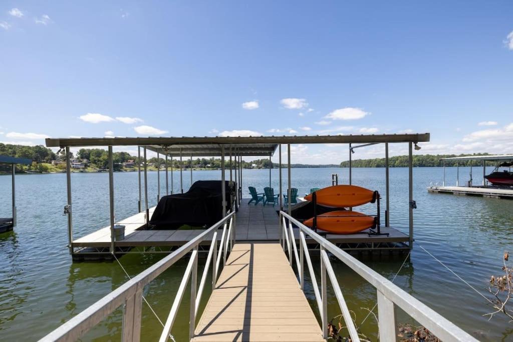 New Home, Dock, Kayaks, Game Room, Water Views Winchester Bagian luar foto