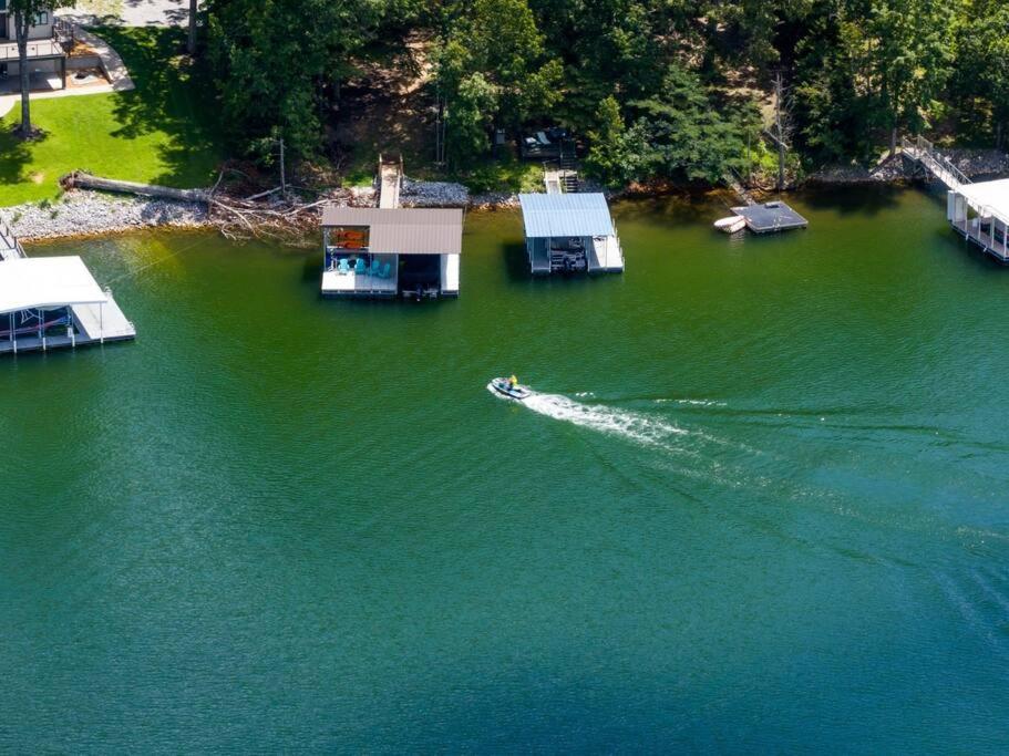 New Home, Dock, Kayaks, Game Room, Water Views Winchester Bagian luar foto